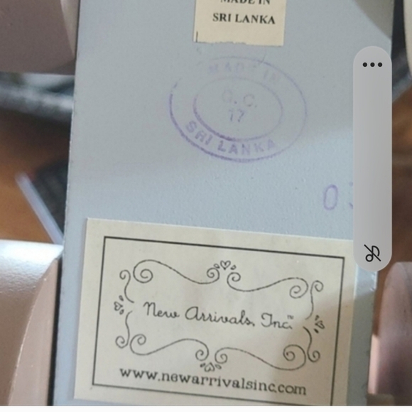 Blue dotted dinosaur wooden pull toy - Picture 3 of 4